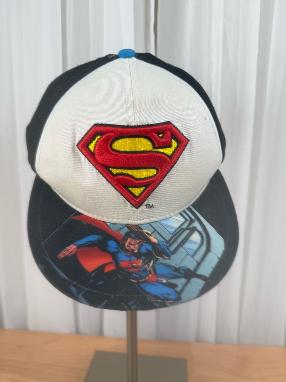 DC Comics Superman Snapback Hat